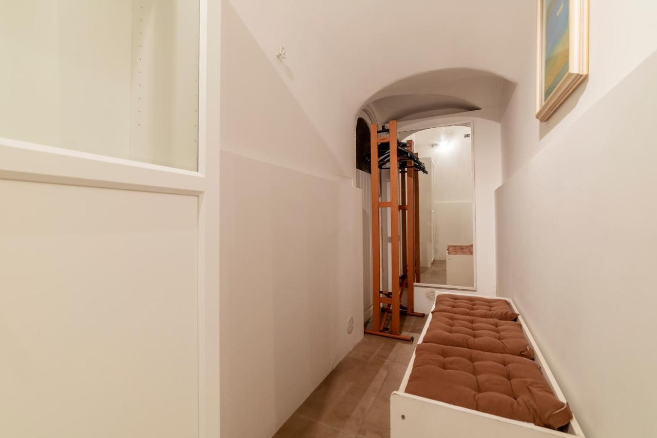 Roma Central Studio Exterior photo